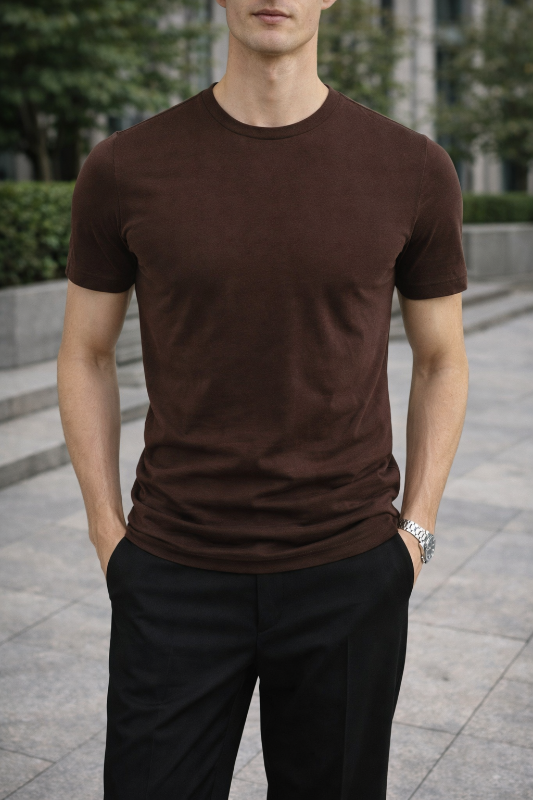 Tee-shirt à col rond ou en V "classique"
